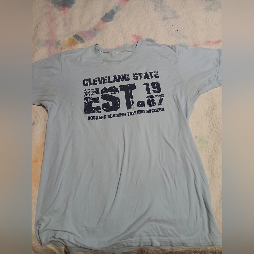 Cleveland State Light Blue Men's T-Shirt. Men's‎ XL.